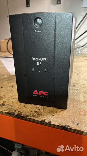 Ибп APC Back-UPS