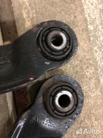 Рычаги серповидные Ford Focus 3 2014