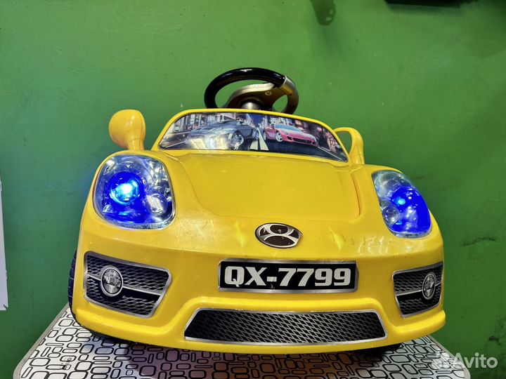 Детский электромобиль бу