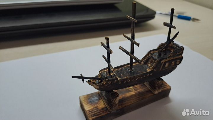 Модель корабля черная жемчужина. торг