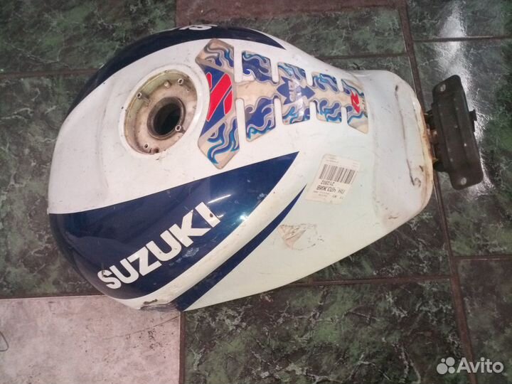 Бензобак Suzuki TL 1000 R