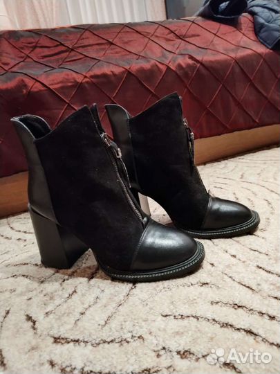 Ботинки 38 размер