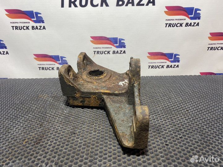 2026648 Кронштейн энергоаккумулятора левого