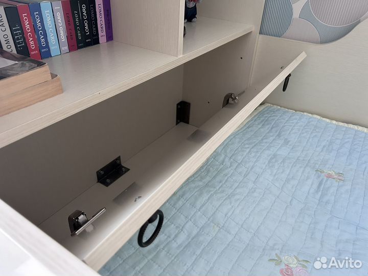 Кровать комбинированная со столом