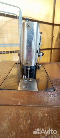 Швейная машинка бу