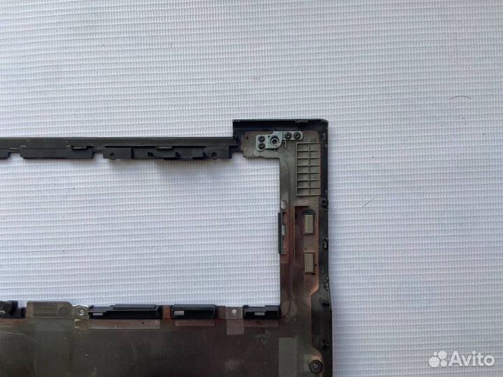 Поддон Samsung NP535U3C