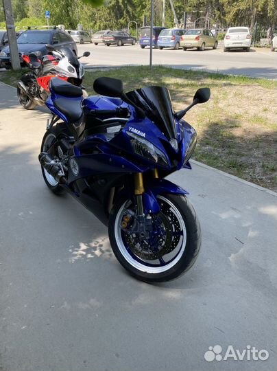 Мотоцикл Yamaha yzf-R6