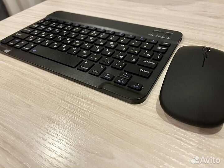 Беспроводные клавиатура и мышь