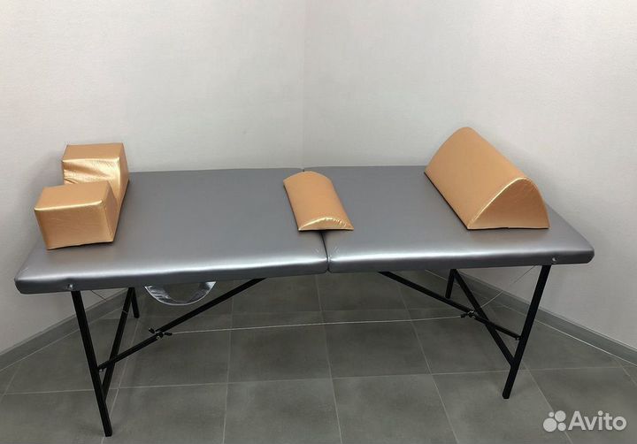Массажный стол