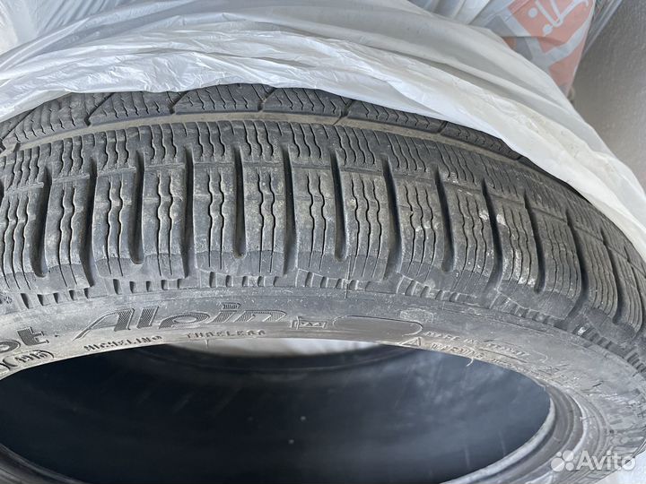 Michelin Pilot Alpin PA4 245/40 R19 и 275/35 R19 98V