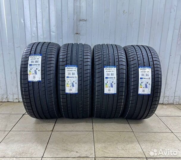 Triangle EffeXSport TH202 235/35 R20