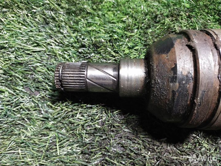 Полуось передняя левая Chevrolet Lacetti J200