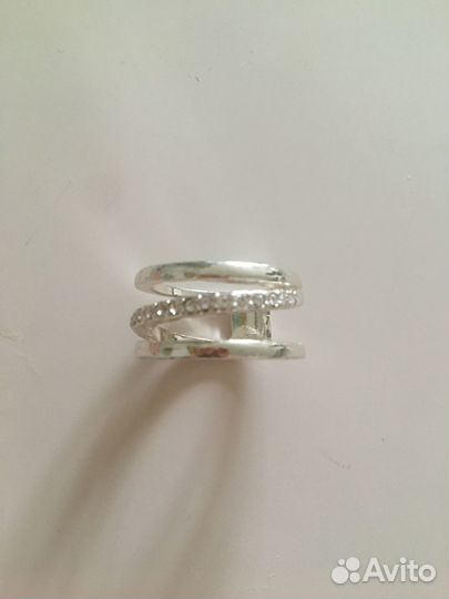 Кольцо новое из белого металла широкое