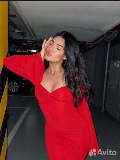 Платье женское вечернее