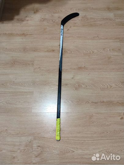 Клюшка хоккейная easton левый хват