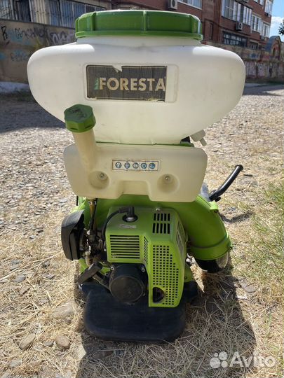 Опрыскиватель бензиновый foresta