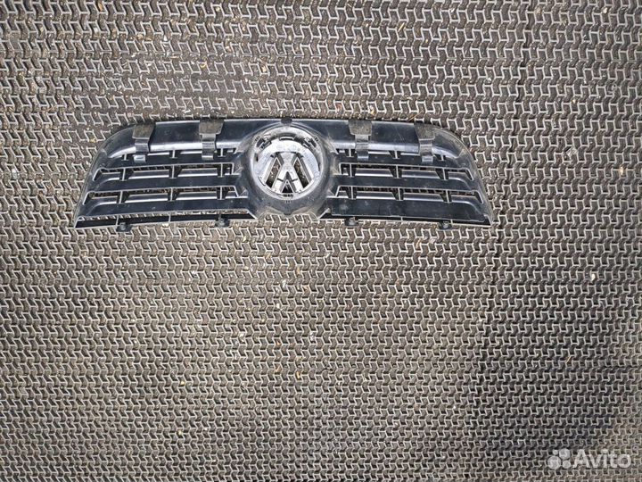 Решетка радиатора Volkswagen Polo, 2007