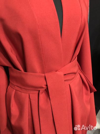 Кимоно красное