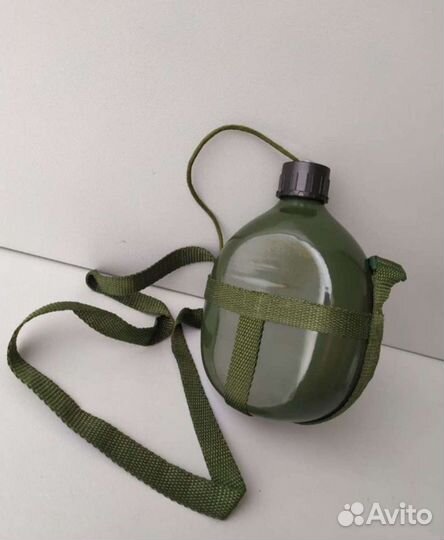 Фляга алюминиевая 1 литр с ремешком для переноски