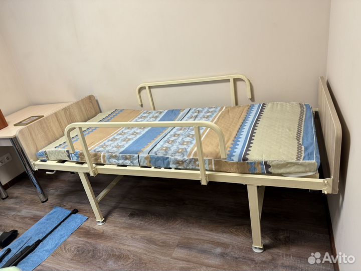 Кровать для лежачих больных