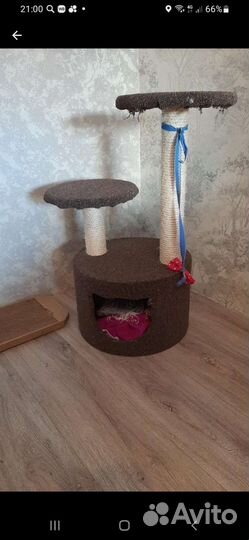 Домик для кота с когтеточкой