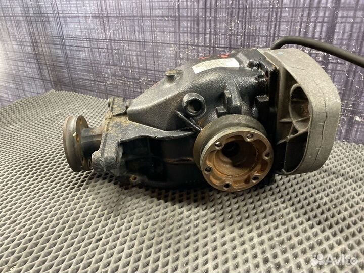 Редуктор задний Bmw X5 E53 M54 2006