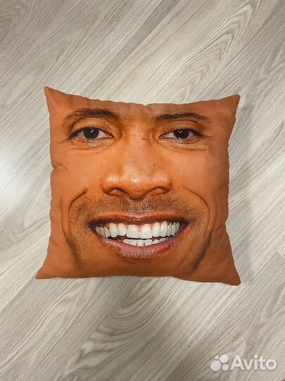 Полушка Скала