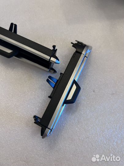 Центральный дефлектор П Л Bmw X5 X7 G05 06 07 NEW