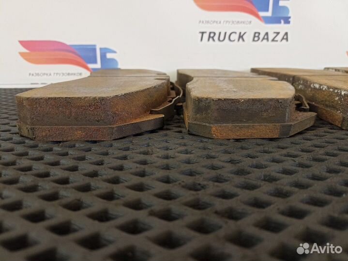 Колодки тормозные