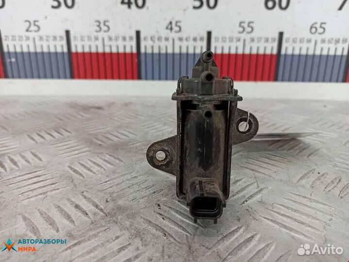 Клапан вакуумного управления Jaguar X-Type 2005