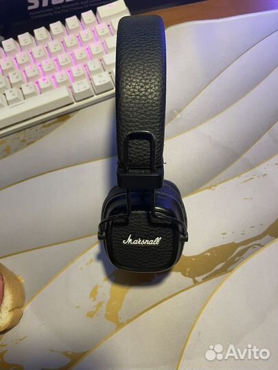 Беспроводные наушники marshall major 3