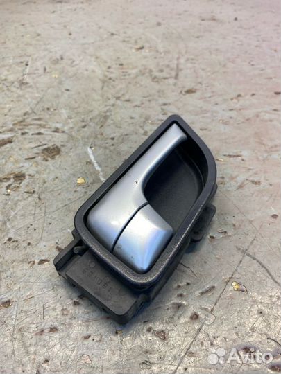 Ручка двери внутренняя передняя правая Kia Rio 3