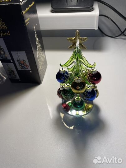 Ёлочка стеклянная с шариками
