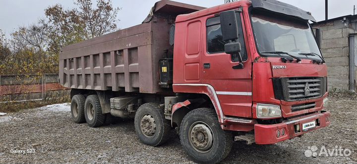 Самосвал 25м³ Howo ZZ3407N3267W, 2007