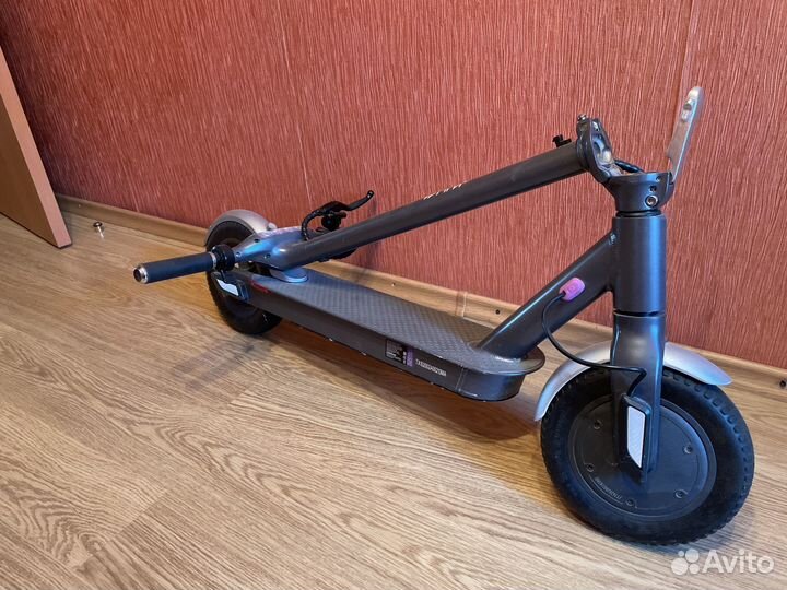 Электросамокат hiper triumph m100