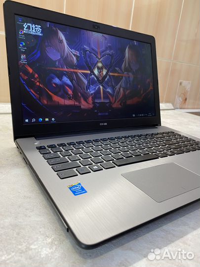 Ноутбук DNS (4ядра, 8гб озу)