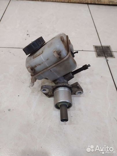 Главный тормозной цилиндр Opel Astra G