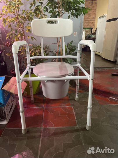 Стул туалет, кресло туалет
