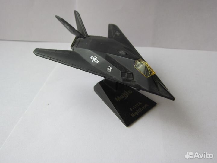 Модели копии авиационной техники фирмы Maisto