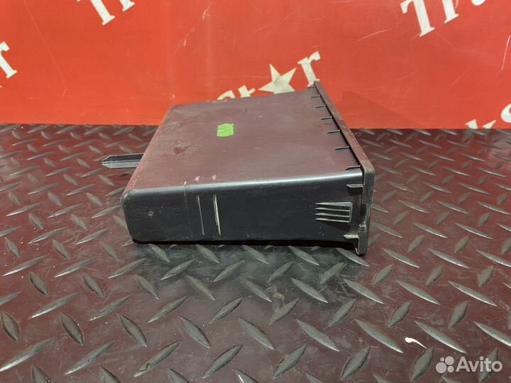 Карман панели приборов 2018 год. Daf XF106