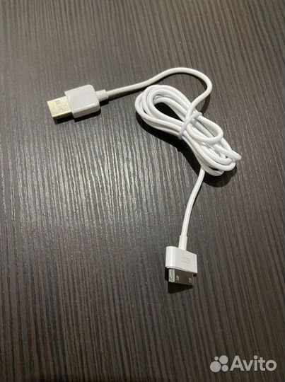 Кабель для iPhone 4