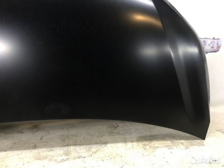 Капот передний Toyota Sienna
