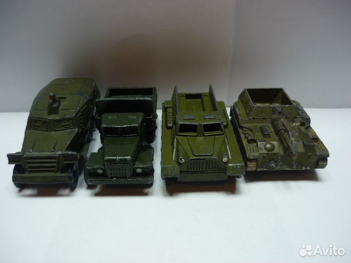 Модели военной техники 