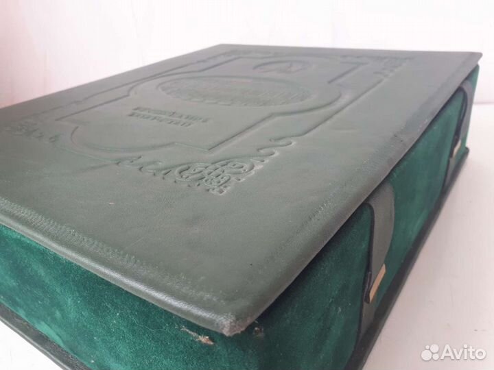 Набор графинов 