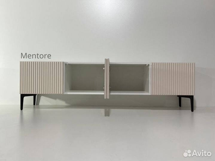 Тумба тв Bravo на опорах (с доставкой)