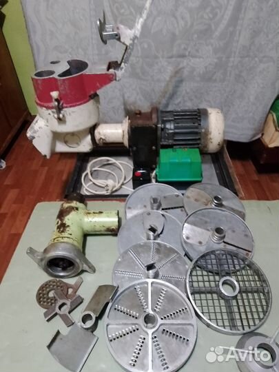 Продам мясорубка+шинковка овощей