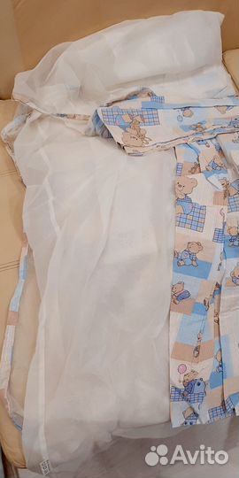 Набор в детскую кроватку (бортики+одеяло+балдахин)