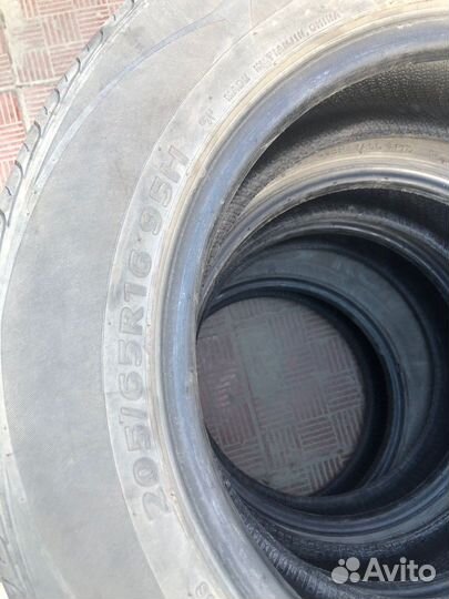 Kumho 954 20.5/65 R16