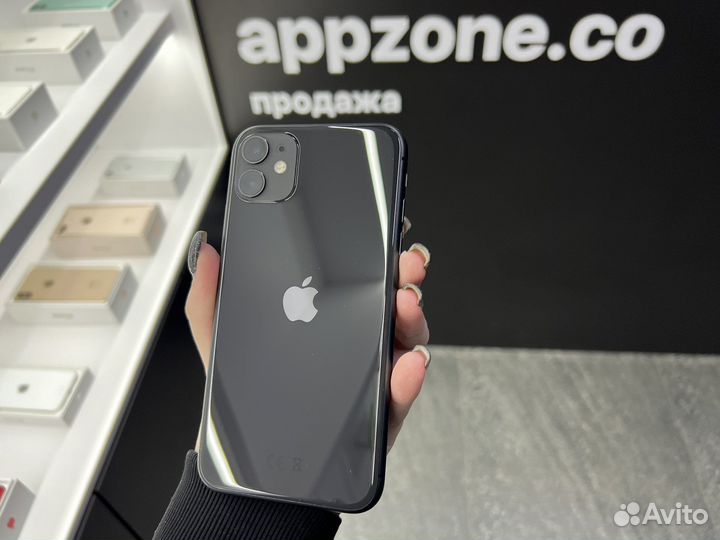 iPhone 11, 64 ГБ