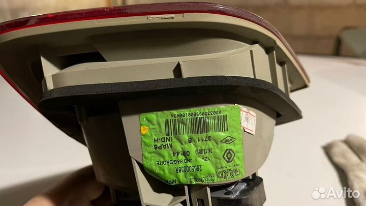 Фонарь задний внутренний правый Fluence 2010-2017